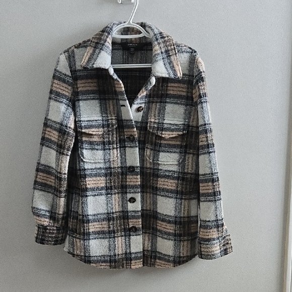 Ever New Jackets & Blazers - Ever New Melbourne Country Check Brown and Beige Plaid Shacket Jacket Size 2